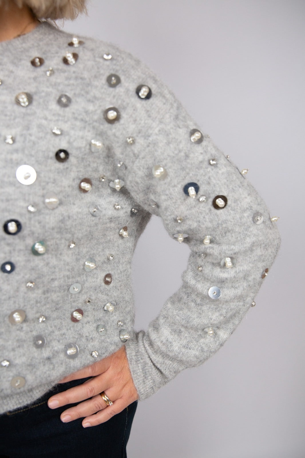 Icona Kaos Maglia Grigia con Perle e Paillettes